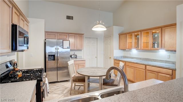 10200 Juniper Creek Lane, Las Vegas, NV 89145