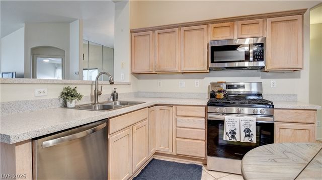 10200 Juniper Creek Lane, Las Vegas, NV 89145