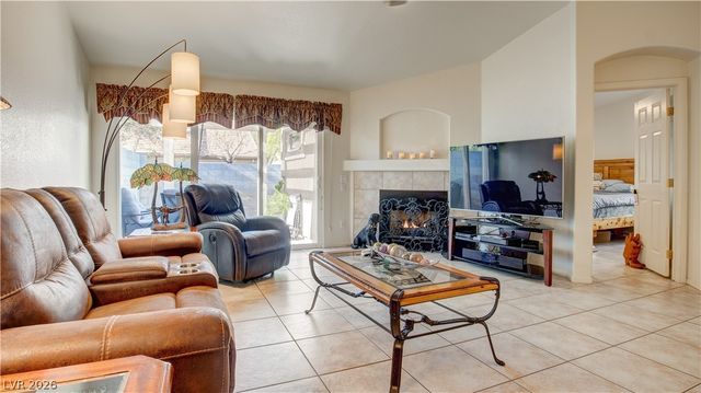 10200 Juniper Creek Lane, Las Vegas, NV 89145