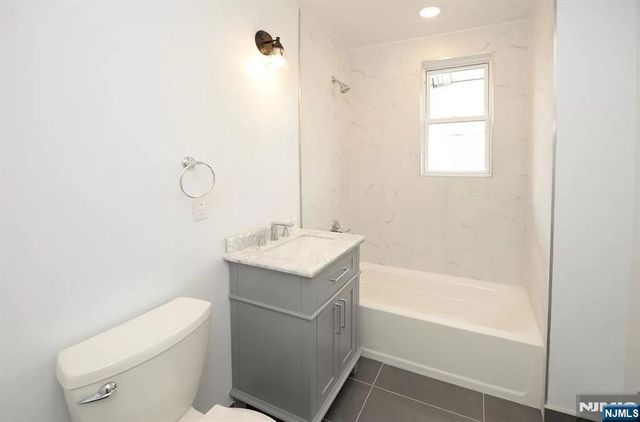 8-02 Chester, Fair Lawn, NJ 07410