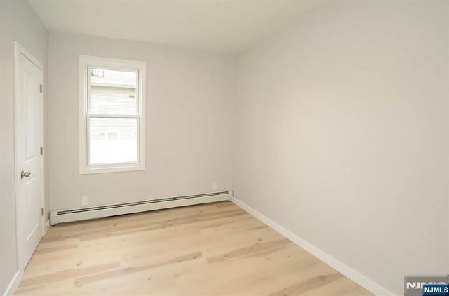 8-02 Chester, Fair Lawn, NJ 07410