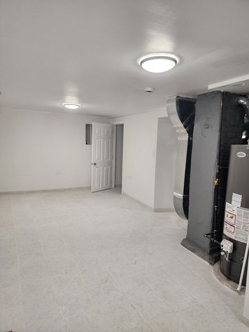 1735 N Latrobe Avenue, Chicago, IL 60639