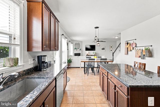 146 DOLLIE MAE LN, Stephens City, VA 22655