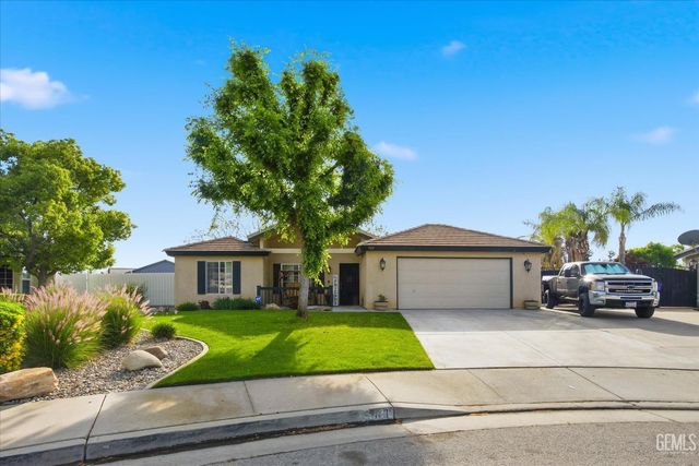 503 Meadow Grove Court, Bakersfield, CA 93308