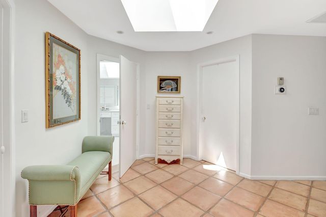 18 Bristol Lane, Boynton Beach, FL 33436