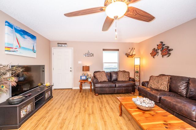 115 Albacore Street, Sargent, TX 77414