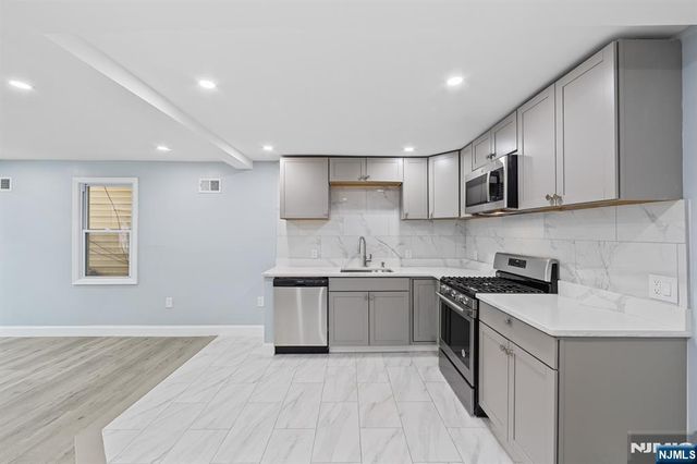 191 Harrison Street, Passaic, NJ 07055