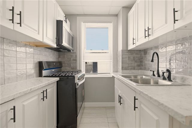 87 Gallup Street, Providence, RI 02905