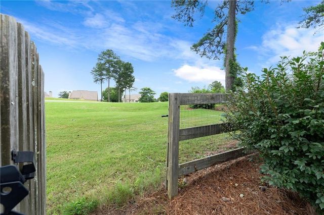 328 Kingsford Crossing, Acworth, GA 30101