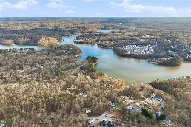 7707 Elm Circle, Murrayville, GA 30564