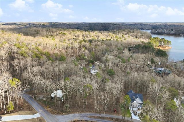 7707 Elm Circle, Murrayville, GA 30564