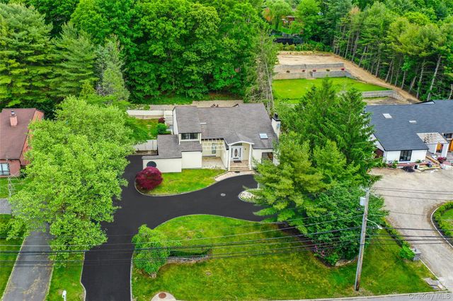 126 Bagatelle Road, Melville, NY 11747