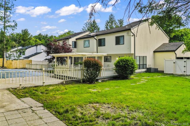 126 Bagatelle Road, Melville, NY 11747