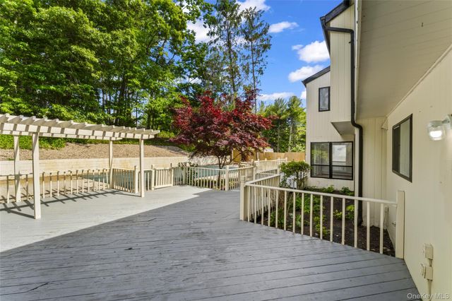 126 Bagatelle Road, Melville, NY 11747