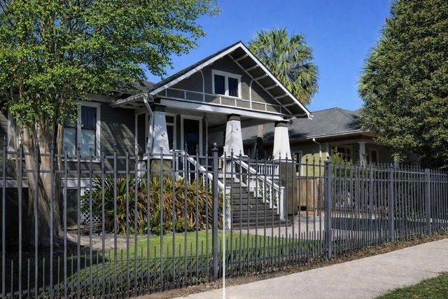 1114 Welch Street, Houston, TX 77006