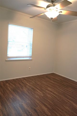 608 Hillcrest Street, Mansfield, TX 76063