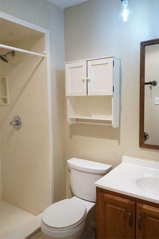 608 Hillcrest Street, Mansfield, TX 76063