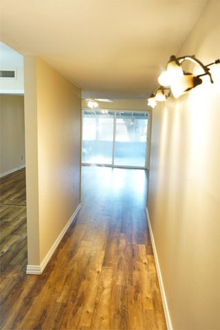 608 Hillcrest Street, Mansfield, TX 76063