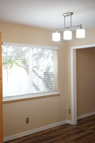 608 Hillcrest Street, Mansfield, TX 76063