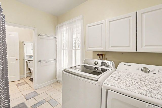 4815 Lytle Road, Caledonia Charter Township, MI 48817