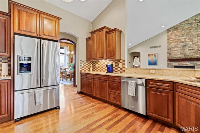 8449 Stone Ledge Drive, Edwardsville, IL 62025