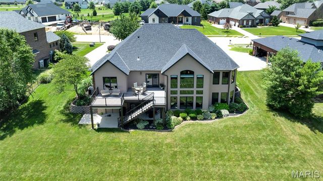 8449 Stone Ledge Drive, Edwardsville, IL 62025