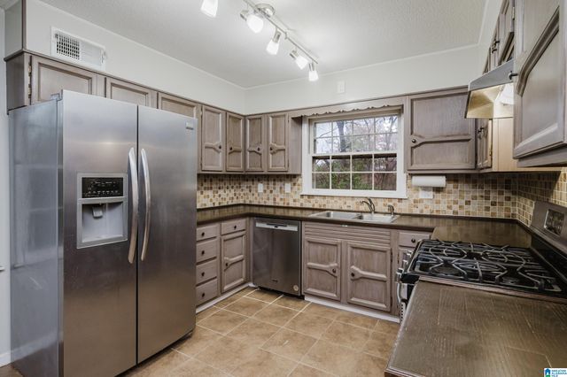 4900 10TH TERRACE S, Birmingham, AL 35222