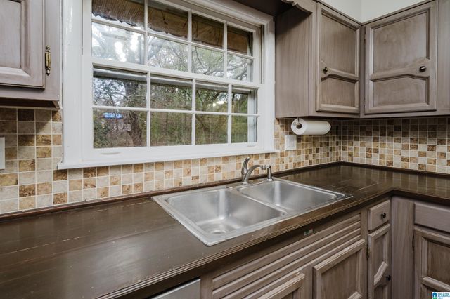 4900 10TH TERRACE S, Birmingham, AL 35222