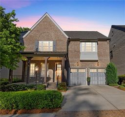 6454 Meridian Way, Atlanta, GA 30328