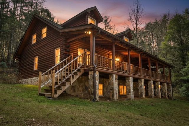 7233 Shakerag Road, Ellijay, GA 30540