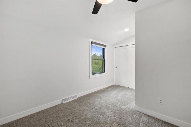 1423 St Charles STREET, Wauwatosa, WI 53213