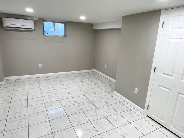 9 Proctor Dr, Clarksville, TN 37043
