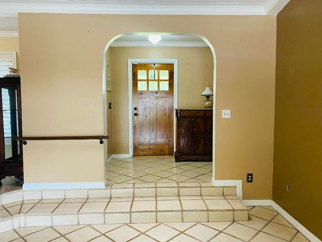 437 NE Bayberry Lane, Jensen Beach, FL 34957