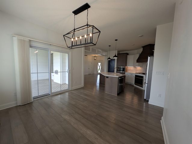 1502 N Shadow Rock Dr, Andover, KS 67002