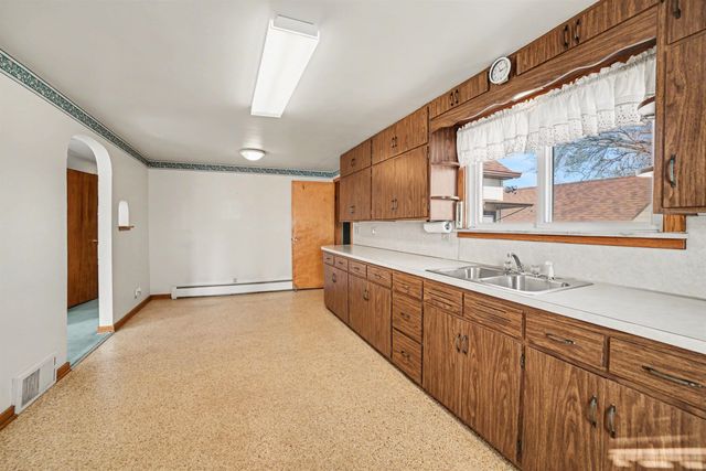 800 W Midland Road, Auburn, MI 48611