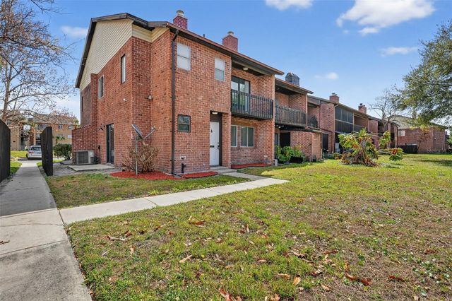5032 DOWNING STREET 10, Orlando, FL 32839