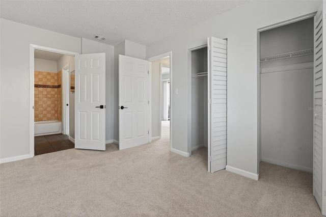 5032 DOWNING STREET 10, Orlando, FL 32839