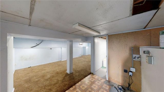 7712 Robinson Street, Overland Park, KS 66204