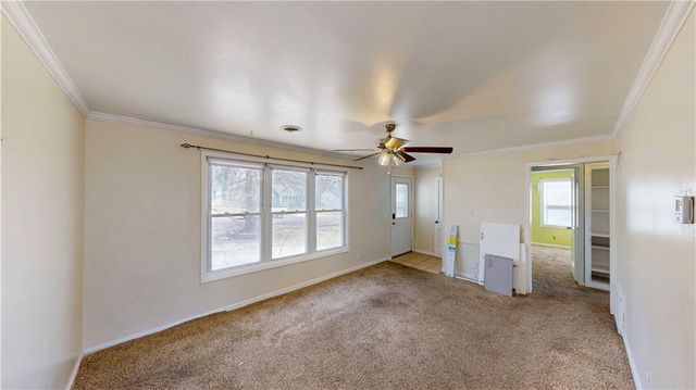 7712 Robinson Street, Overland Park, KS 66204