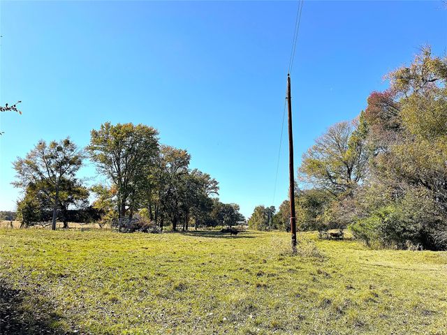 180 CR 3320, Avery, TX 75554