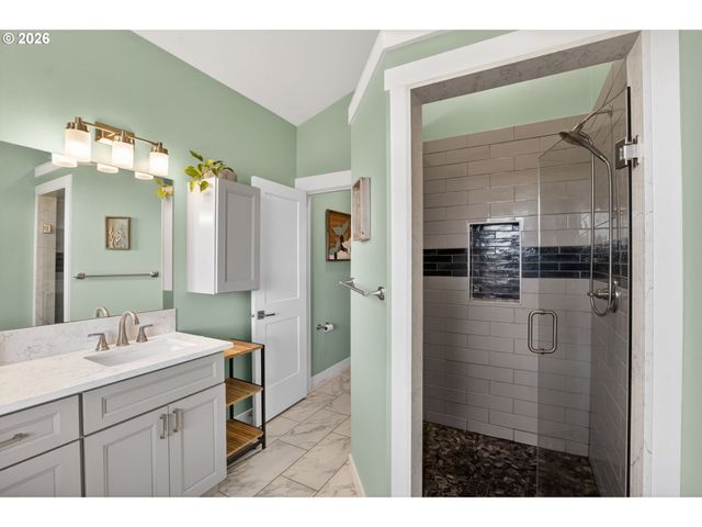 540 Seaview Dr, Manzanita, OR 97130
