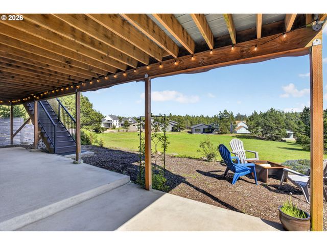 540 Seaview Dr, Manzanita, OR 97130