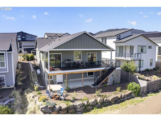 540 Seaview Dr, Manzanita, OR 97130