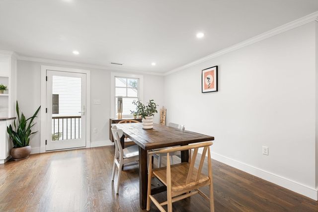87 Palmer St 87, Arlington, MA 02474
