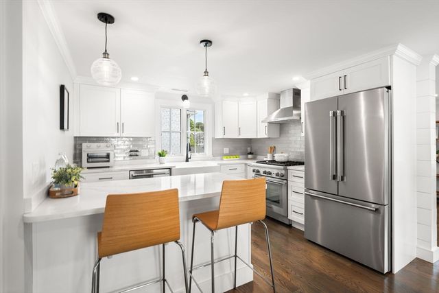 87 Palmer St 87, Arlington, MA 02474