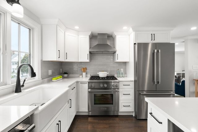 87 Palmer St 87, Arlington, MA 02474