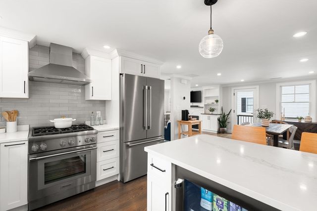 87 Palmer St 87, Arlington, MA 02474