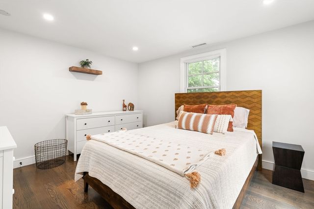 87 Palmer St 87, Arlington, MA 02474