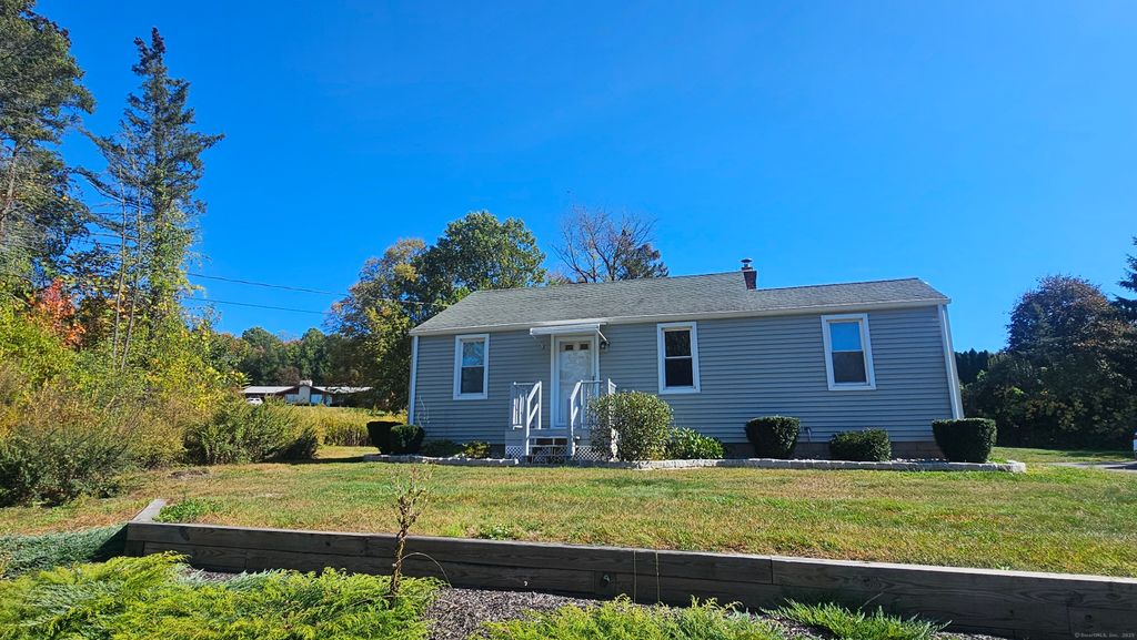 2332 South Main Street, Middletown, CT 06457