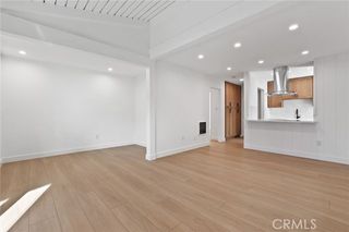 1030 W Macarthur 90, Santa Ana, CA 92707